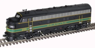 Atlas O 30138099 READING F7A Diesel #266A, Unpowered, O Gauge - NEW - Image 1 of 4