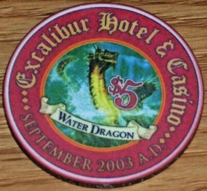 $5 SEPTIEMBRE 2003 CHIP DRAGÓN DE AGUA DEL CASINO EXCALIBUR LAS VEGAS NV - Imagen 1 de 2