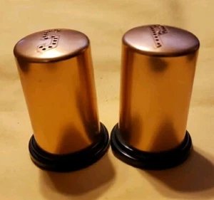 Vintage Mid Century Copper Tone Aluminum Salt & Pepper Shakers 2" MADE IN USA - Picture 1 of 4