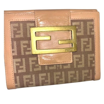 Carteira com monograma bidirecional Fendi bifold - Imagem 1 de 4