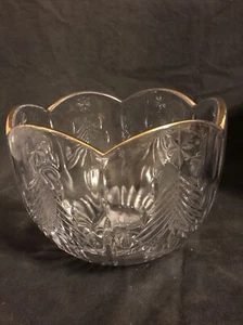 Mikasa Crystal Christmas Tree Gold Rimmed 8 Inch Bowl - Picture 1 of 12