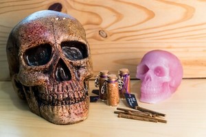 Hot Foot Powder - Spell, Hex, Protection, Yorkshire, Hoodoo, Voodoo, Handmade