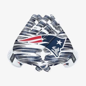 NEW ENGLAND PATRIOTS GLOVES GLOSSY MAGNET REFRIGERATOR CHRISTMAS MAN CAVE GIFT - Picture 1 of 1