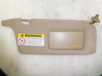 Viseira solar destro passageiro direito bronzeada 01-05 Honda Civic uW2-2 - Imagem 1 de 4