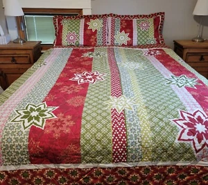 Better Homes and Gardens 3pc Quilt Set King Size Snowflowers Holiday - Picture 1 of 7
