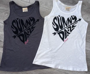 Lot of 2 O'Neill Girls Tank Tops Sunny Daze Sleeveless Graphic White & Grey Sz L - Picture 1 of 8
