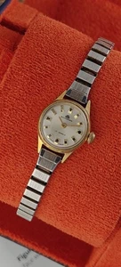 Bucherer Ladies Manual Wind Watch Plaqué G 20μ, Swiss 17 Jewel, Vintage Stretch - Picture 1 of 7