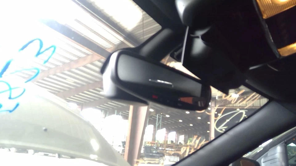 Espejo retrovisor con haz inteligente de atenuación automática para 17-18 DURANGO 5103708 Foto 1 de 1