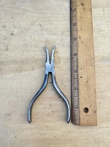 Vintage Small Tube Lamp Cap Pliers   319 B - Picture 1 of 4