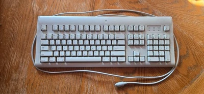 Vintage Apple Design Keyboard Macintosh Mac M2980 - Image 1 of 4