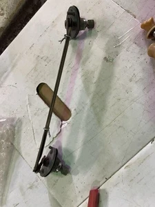 1946–48 Plymouth Deluxe 4-door Wiper Arms - Picture 1 of 4
