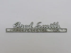 Vintage Fred Smith Lincoln-Merc Independence Missouri Metal Dealer Badge Emblem - Picture 1 of 2
