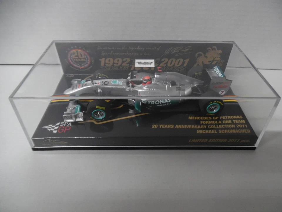 M. Schumacher Mercedes GP 20 Years Anniversary Collektion 2011 in 1:43 - Bild 1 von 2