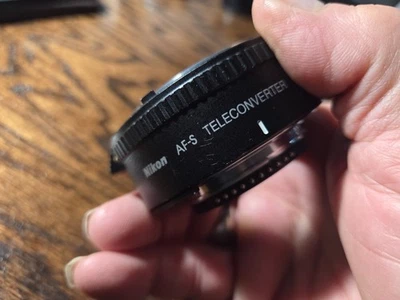 Teleconvertidor Nikon AF-S FX TC-14E II 1,4x Foto 1 de 4