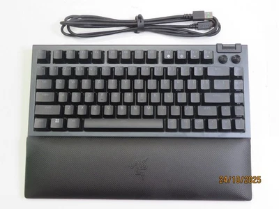 Razer BlackWidow V4 75% BlackEdition Mechanical Gaming Keyboard ORANGE SWITCH NB - Image 1 of 4