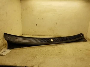 01 02 Toyota Sequoia Cowl Vent Panel - Picture 1 of 12