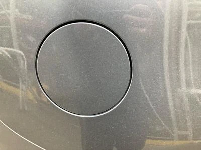 Задняя заслонка двери топливного бака 2016 Volvo XC60 OEM осмиевый серый 714 2010-2017 - Изображение 1 из 4