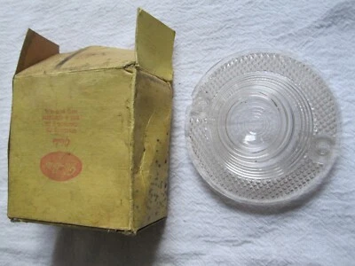 Chevrolet Corvair 1960-1961 lente de luz de respaldo inverso, Glo-Brite 820, ¡nuevo en stock! Foto 1 de 4