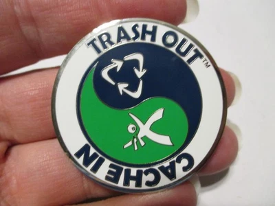 VHTF Groundspeak CITO Geocoin Geocaching HQ Cache in Trash Out Geocache Coin - Photo 1/3