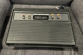 Official Atari 2600 Darth Vader Console! ~ Works Great! ~ Fast Shipping! ~ LQQK