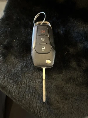 OEM 2013-2016 FORD FUSION FLIP KEY FOB KEYLESS REMOTE N5F-A08TAA - Image 1 of 4