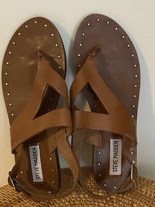 Sandalias planas Steve Madden de cuero tostado para dama talla UK4 EU37 EN MUY BUENA CONDICIÓN - Imagen 1 de 7
