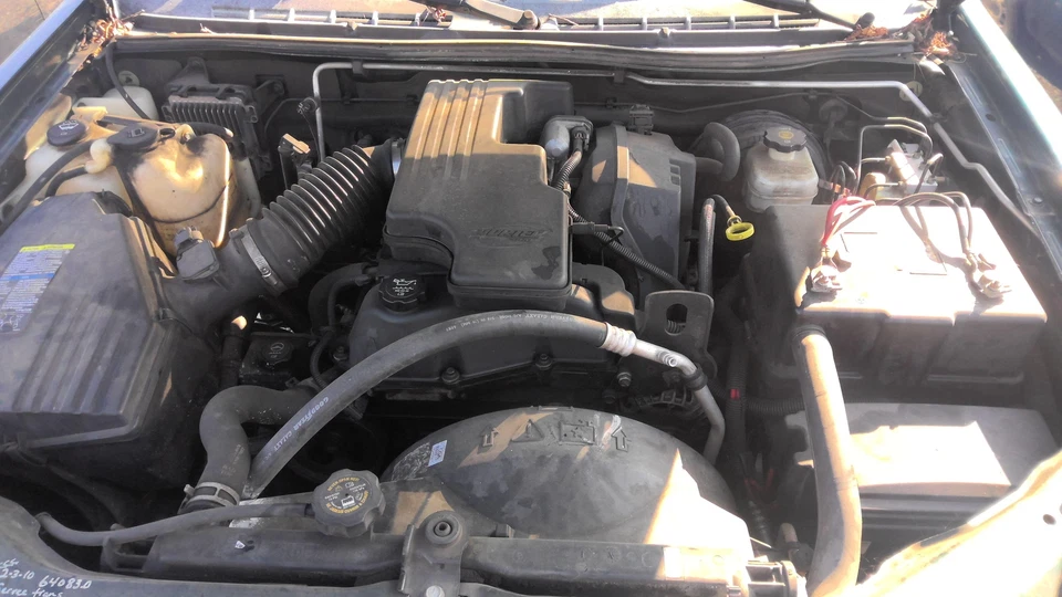 Guardabarros izquierdo CHEVY COLORADO 04 05 06 07 08 09 10 11 12 Foto 1 de 4