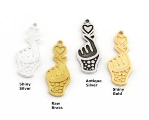 Finger Heart,Hand Charms Pendant Raw Brass-Antique Silver-Shiny Silver,Gold 3573 - Picture 1 of 3