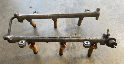 97-03 2001 MITSUBISHI MONTERO ТОПЛИВНАЯ РЕЙКА С ФОРСУНКАМИ 3,5 Л ПРОТЕСТИРОВАНА БЫСТРАЯ ДОСТАВКА - Изображение 1 из 4