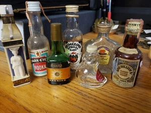 7 Vintage Blended Whiskey Glass Mini Bottle Nip EMPTY 1/10 Pint '60s '70s - Picture 1 of 9