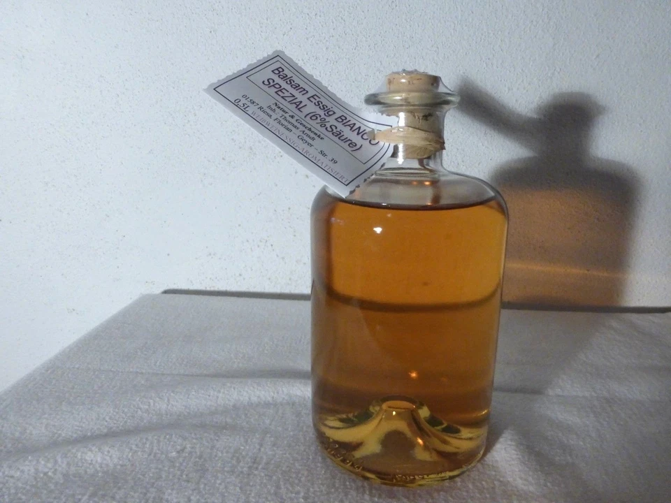 Balsam-Essig- BIANCO - Spezial - 6% Säure - 0,5L - (GP:23,80 €L) Weißweinessig - Bild 1 von 2