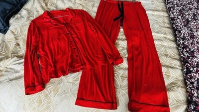 Conjunto de pijama ropa de dormir Gilligan & O'Malley talla grande rojo y negro súper suave Foto 1 de 4