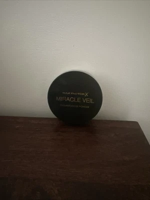 Max Factor Miracle Veil Radiant Loose Face Powder - Translucent - Image 1 of 2