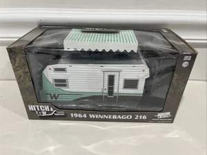 Greenlight Hitch & Tow 1964 Winnebago 216 Camper Trailer 1:24 Scale Diecast Teal - Picture 1 of 11