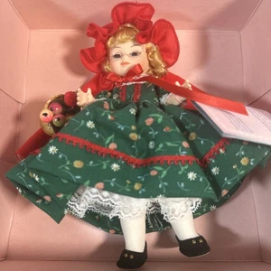 Madame Alexander 8" Doll Little Red Riding Hood #485 Original box - Picture 1 of 4