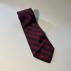 Brooks Brothers 346 Pure Silk Neck Tie Red Blue Stripe NWT - Picture 1 of 10