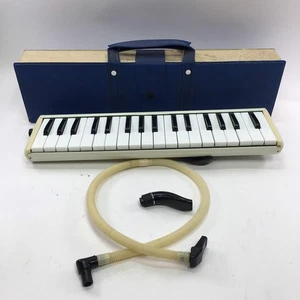 Tokai Pianica 34A Vintage Melodica, Tested and Working, w/ Hard Carry Case - Picture 1 of 17