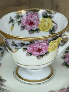 Vintage Royal Sealy Fine China teacup and saucer Pink Yellow Roses Gold Trim - Picture 1 of 12