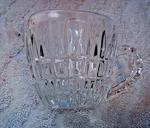 Vintage Small clear glass creamer 3 " Wide X 2 5/8" Tall - Picture 1 of 2