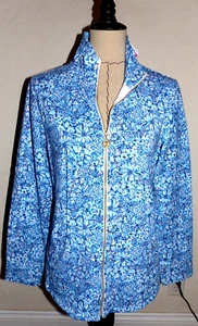 LILLY PULITZER UPF 50+ Leona Zip Up Jacket BLOOMING TOGETHER Size Medium Neu mit Etikett - Bild 1 von 6