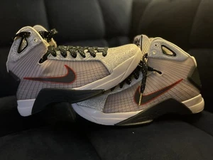 Size 8 - Nike Hyperdunk United We Rise 2016 - Picture 1 of 4