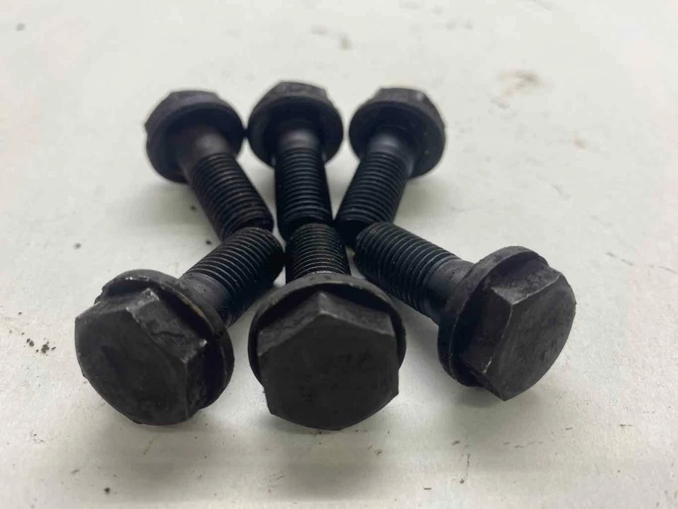 ¡SOLO PERNOS DE VOLANTE TOYOTA CELICA Toyota! 1982 Foto 1 de 1