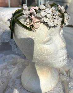 Green velvet hat vintage 1950s fascinator white flowers netting pin up lolita - Picture 1 of 5