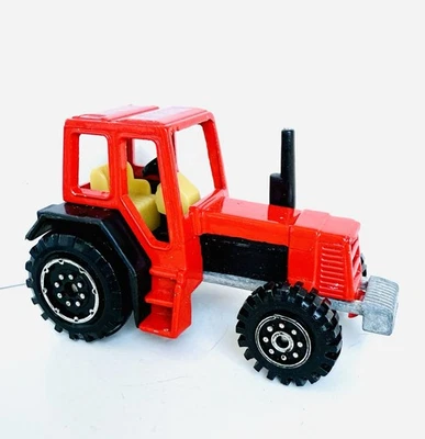 Vintage 1990s Welly 9131 Red Farm Tractor Tan Interior 1/64 Scale Old Kids Toy - Image 1 of 4