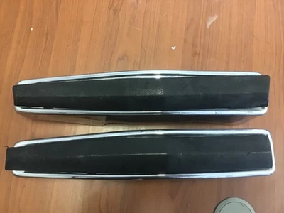 Protectores de parachoques delanteros Ford Bronco, F150, F250, F350 1980-86 - OEM - ¡raro de encontrar! Foto 1 de 4