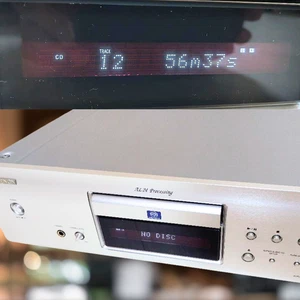 Denon DCD-1500AE SACD CD Player HiFi Stereo Audio Silber Japan 2005 getestet - Bild 1 von 17