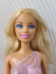 Muñeca Barbie Brillo Mágico Blingdom 2009 Rosa Brillante Leotardo Permanente Sin Falda  - Imagen 1 de 10
