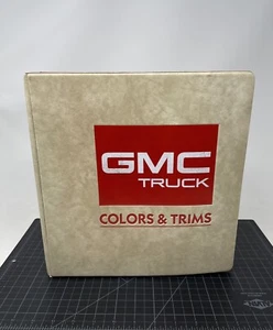 1987 GMC dealer album Color & Trim Upholstery paint book pickup truck Sierra R/V - Bild 1 von 6