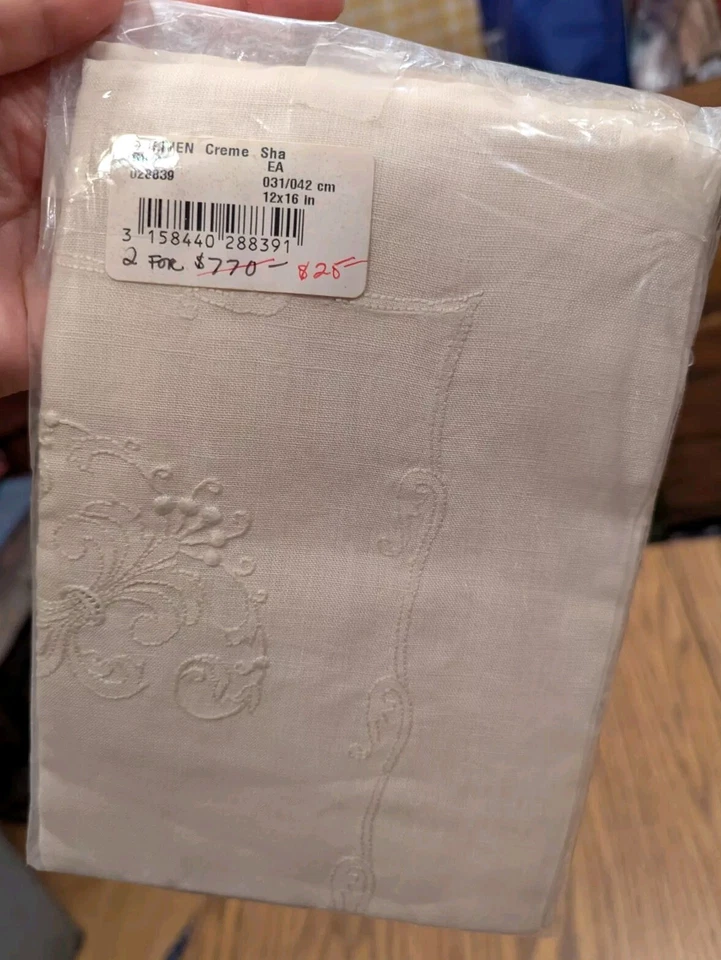 Pair New Vintage Yves Delorme Sham Embroidered Cover Pillow 12 X 16 Linen Creme - Image 1 of 4