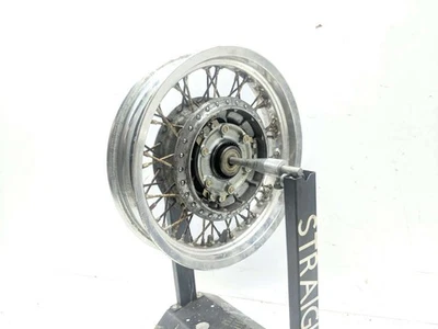 Llanta trasera recta 95 Suzuki VS800 Intruder 800 15 x 3,00 Foto 1 de 4